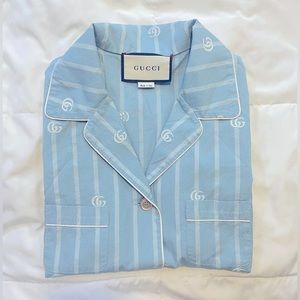 Baby blue Gucci monogram bowling/monogram shirt, large (but fits like a medium)